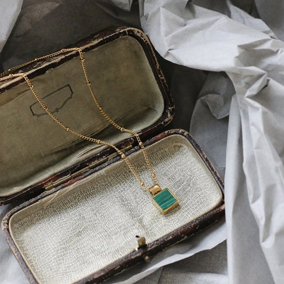 NEW 18K Gold Plated Square Malachite Necklace - Picture 7 of 8